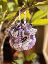 画像: シュシュ付きトリーツポーチ