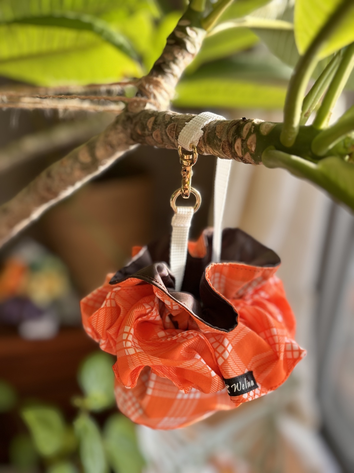 画像2: シュシュ付きトリーツポーチ (2)